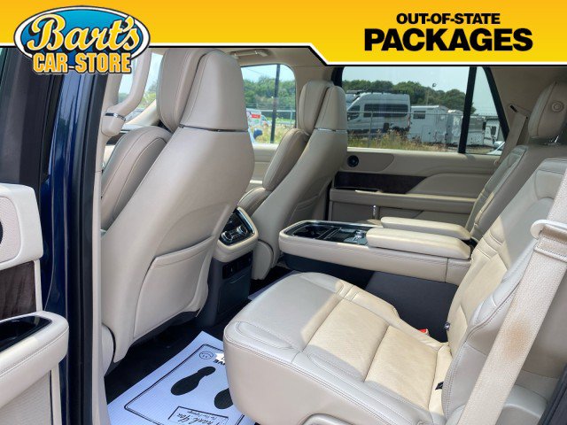 Used 2019 Lincoln Navigator Reserve AWD/4WD image 23