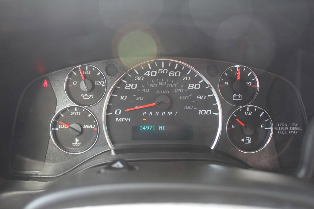 Used 2016 Chevrolet Express 4500 Extended image 14