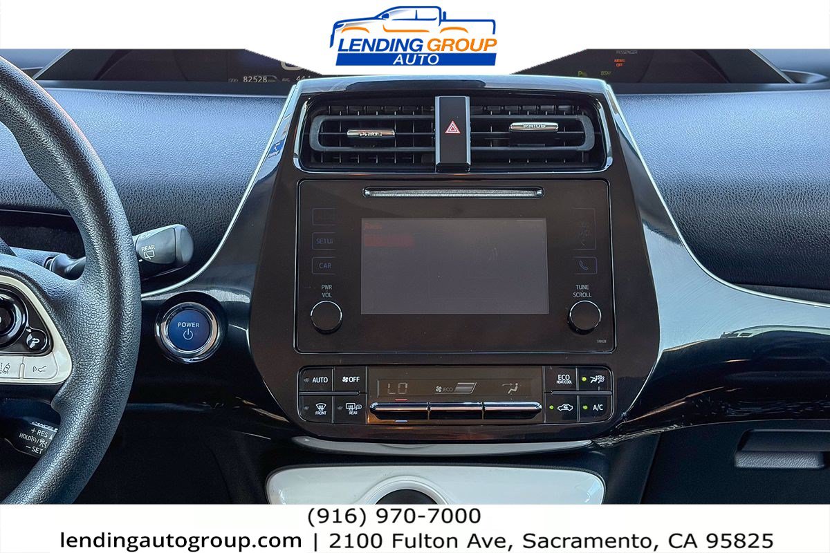 Used 2017 Toyota Prius Two w/ Prius Two Safety Plus Package FWD image 12