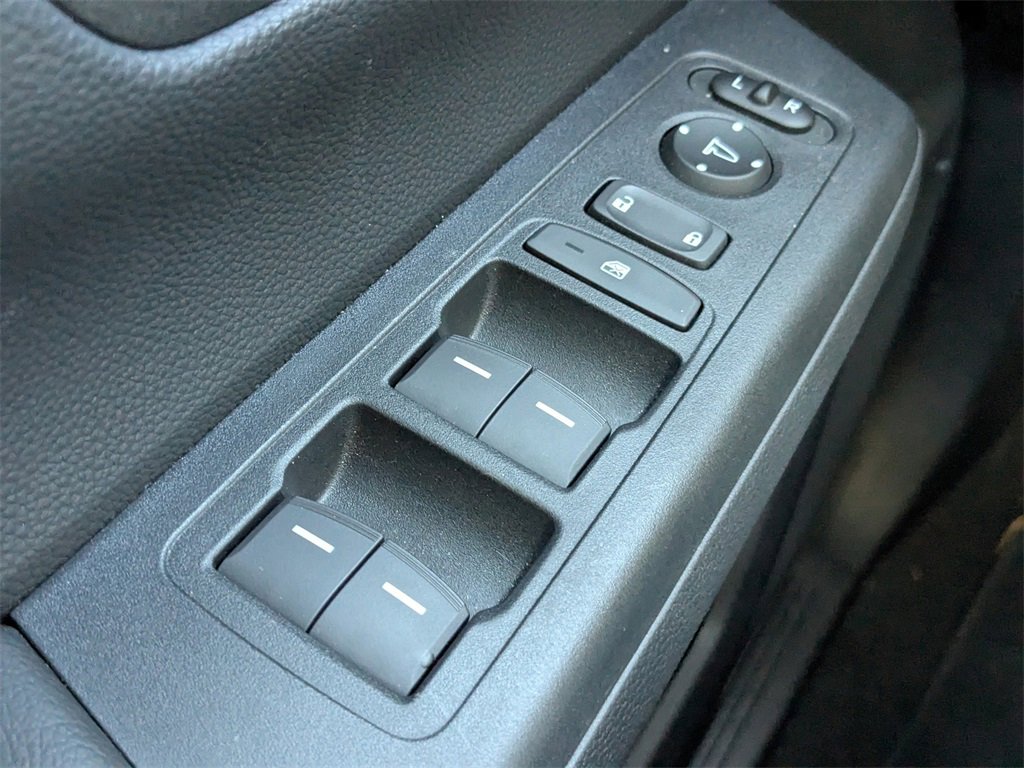 Used 2025 Honda CR-V Sport-L image 21