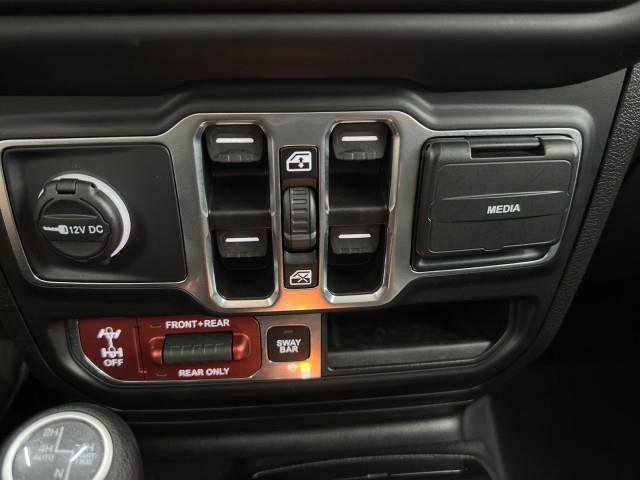 Used 2023 Jeep Wrangler Unlimited Rubicon 4xe image 37