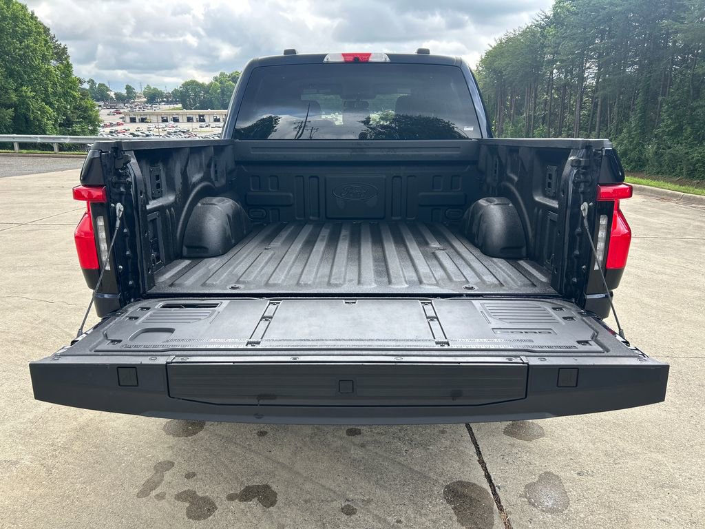 Used 2025 Ford F150 Lightning Flash AWD/4WD image 24