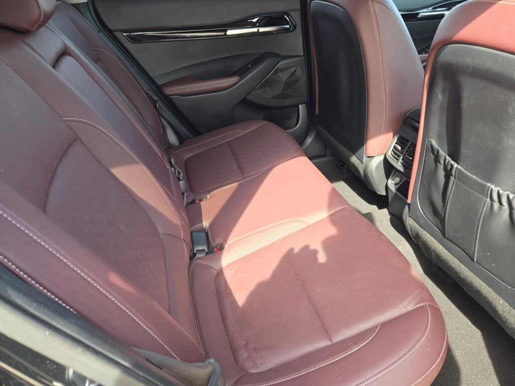 Used 2023 Kia Seltos SX image 10