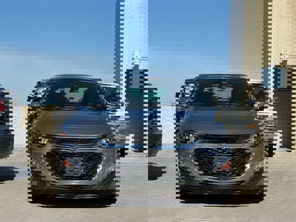 Used 2023 Chevrolet Malibu RS image 5