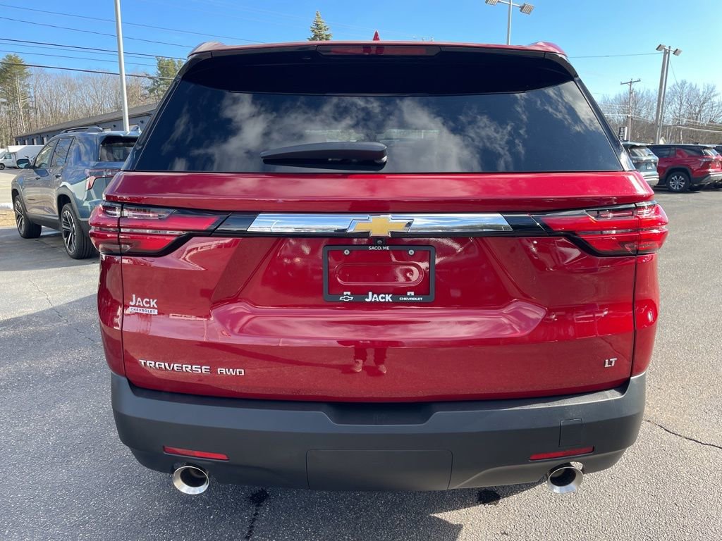Used 2023 Chevrolet Traverse LT image 6