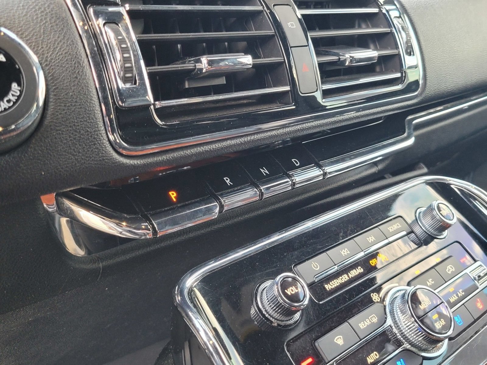 Certified 2019 Lincoln Navigator Reserve AWD/4WD image 20