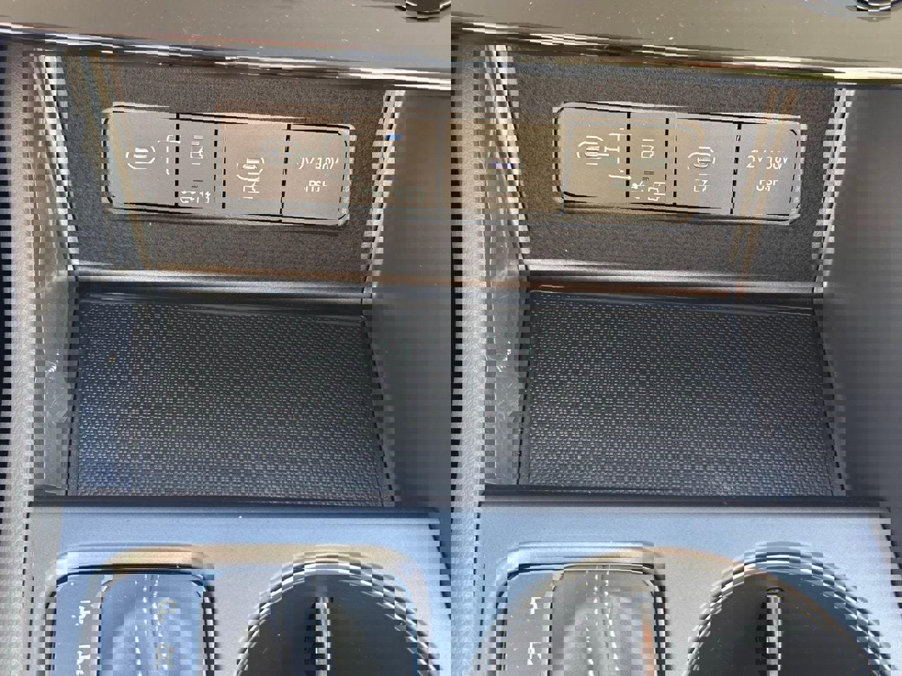 New 2025 Hyundai Sonata SE FWD image 32