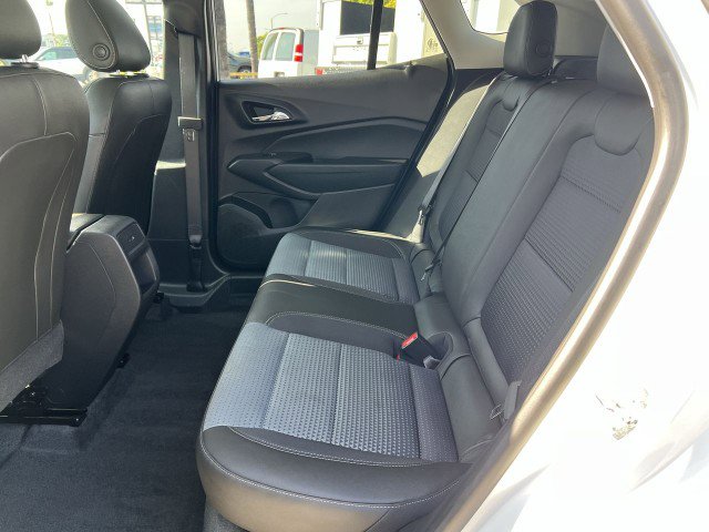 Used 2025 Chevrolet Trax LT w/ Driver Confidence Package image 24