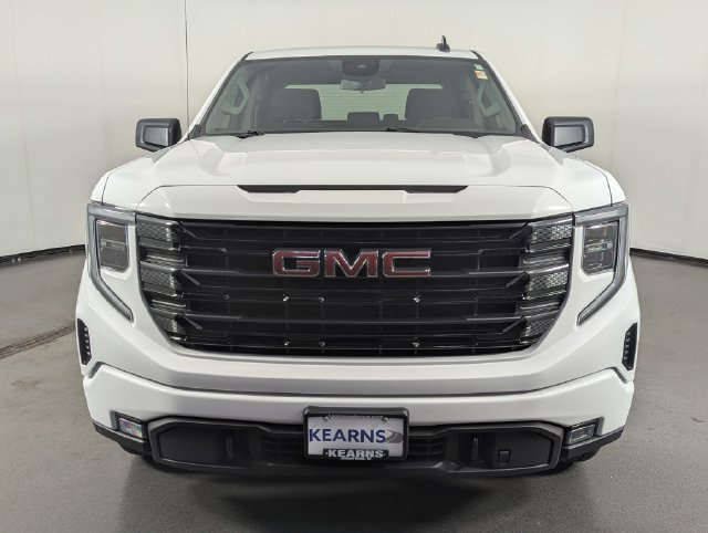 Used 2024 GMC Sierra 1500 Elevation AWD/4WD image 3