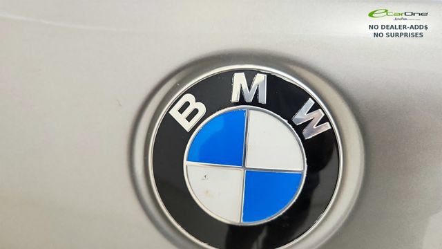 Used 2022 BMW 750i xDrive w/ M Sport Package AWD/4WD image 29