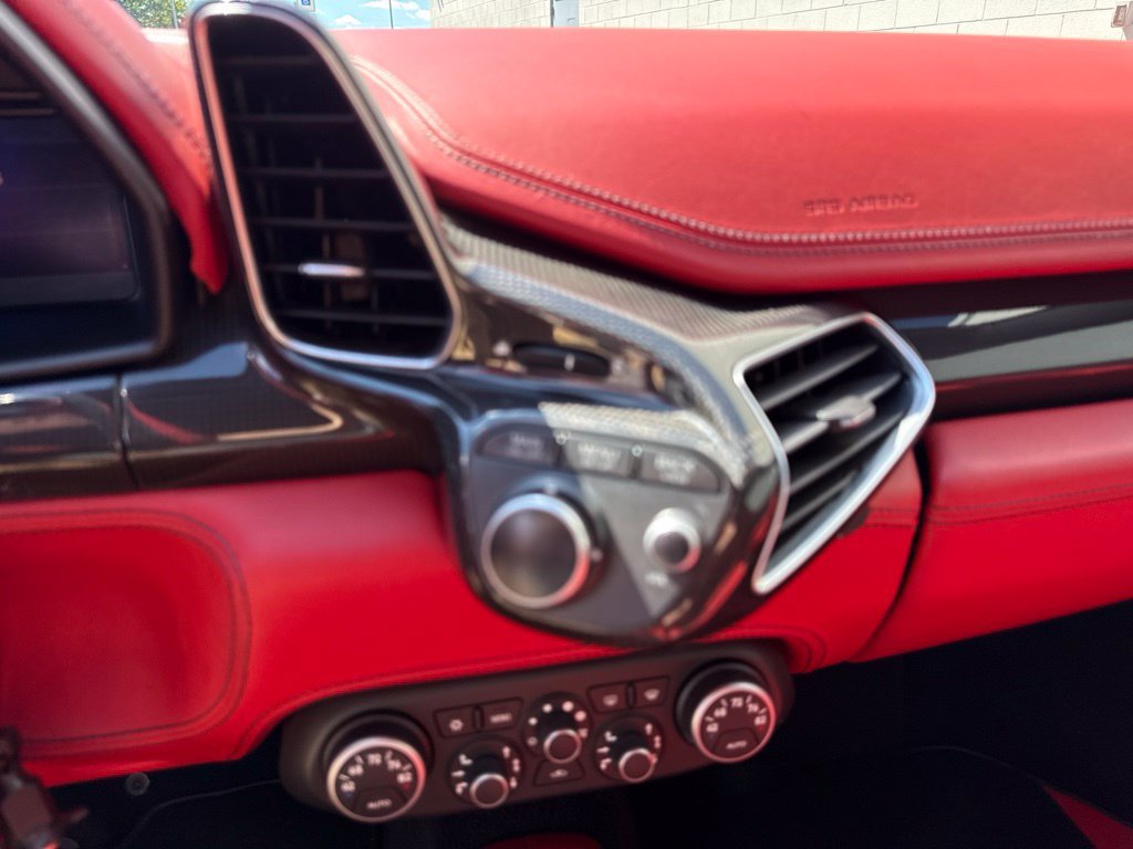 Used 2015 Ferrari 458 Spider RWD image 28