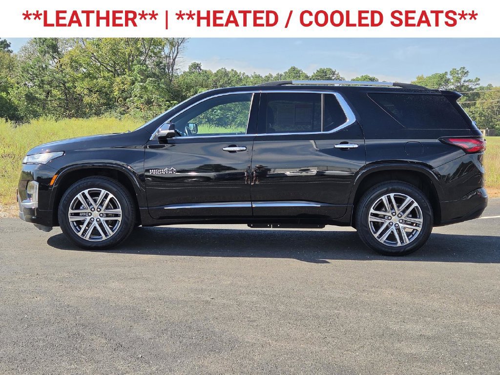 Used 2023 Chevrolet Traverse High Country FWD image 5