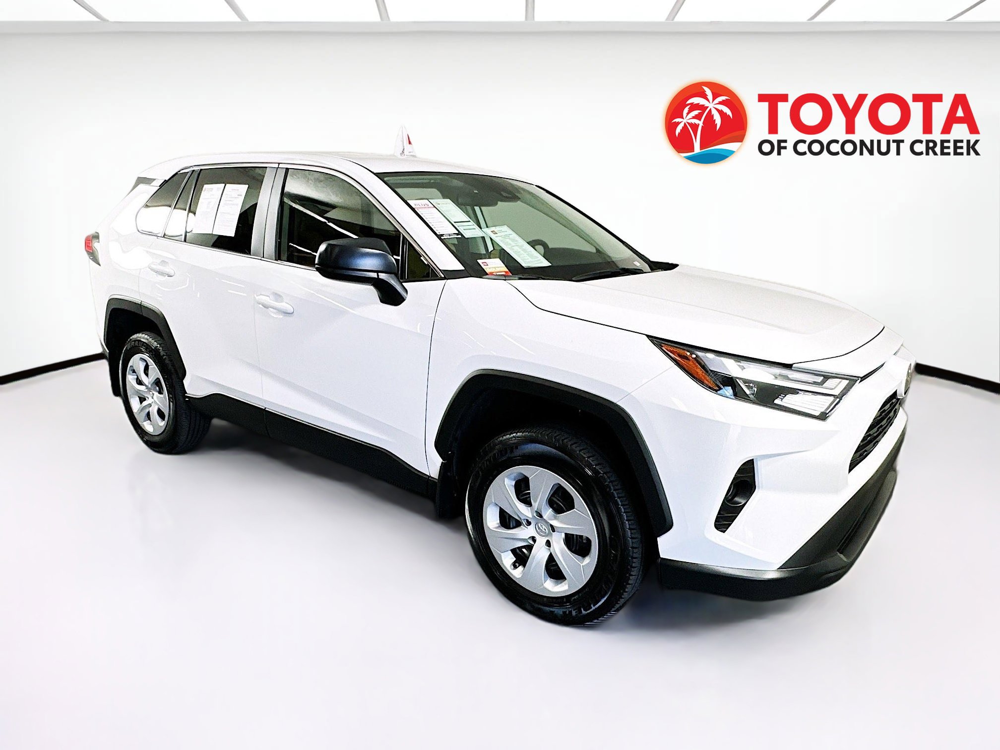 Certified 2025 Toyota RAV4 LE FWD image 1