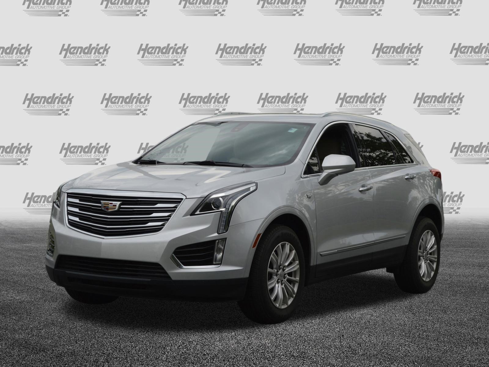 Used 2018 Cadillac XT5 FWD image 6