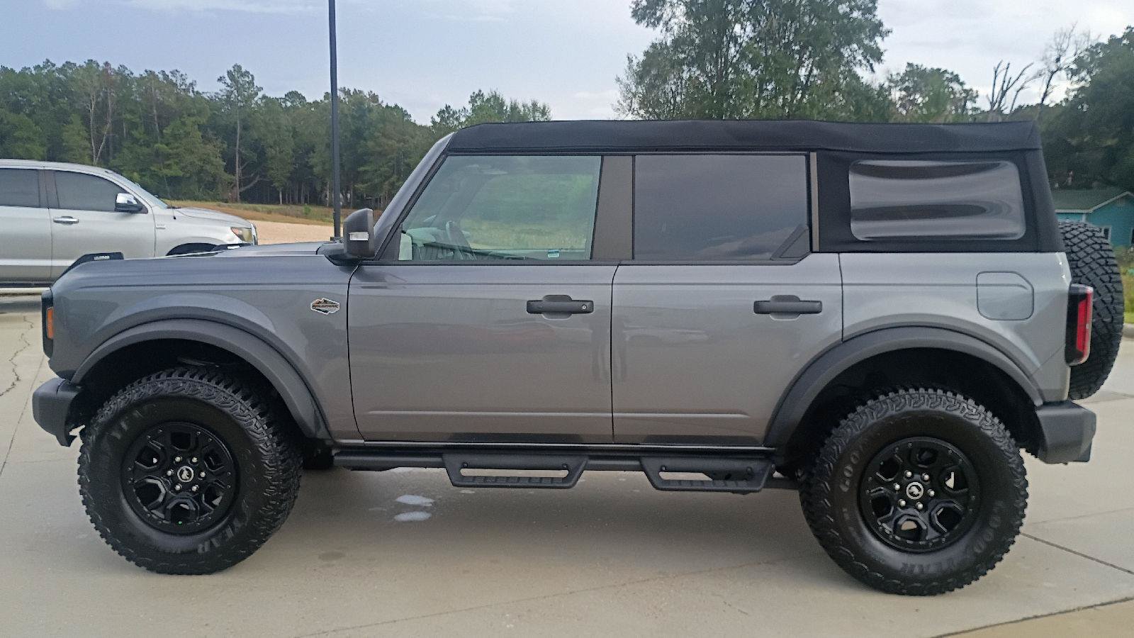 Used 2023 Ford Bronco Wildtrak AWD/4WD image 4