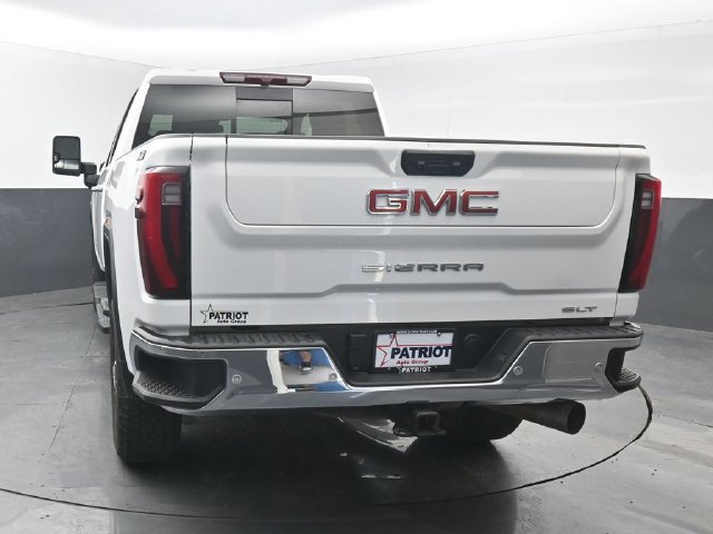 Used 2025 GMC Sierra 2500 SLT w/ SLT Convenience Package AWD/4WD image 4