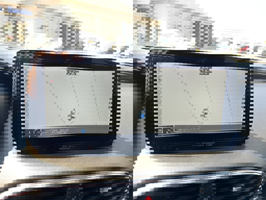 Used 2023 Hyundai Santa Fe SEL Premium image 10