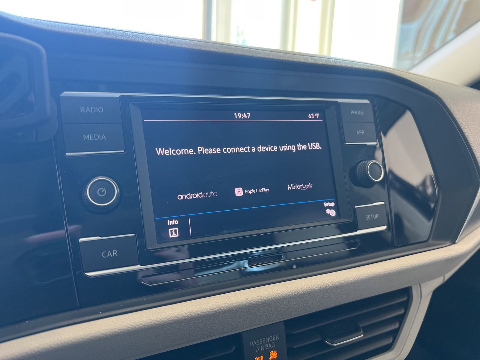 Used 2019 Volkswagen Jetta SE image 16