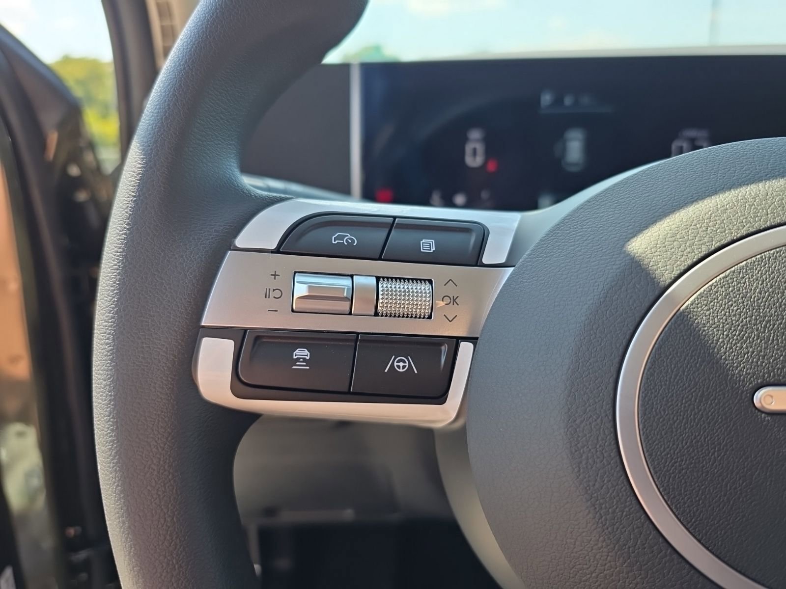 New 2026 Hyundai Tucson SEL image 14