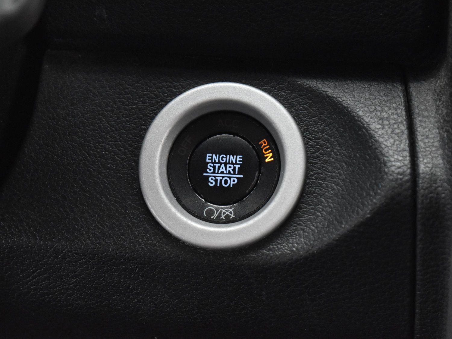 Used 2018 RAM 2500 Power Wagon w/ Leather & Luxury Group image 22