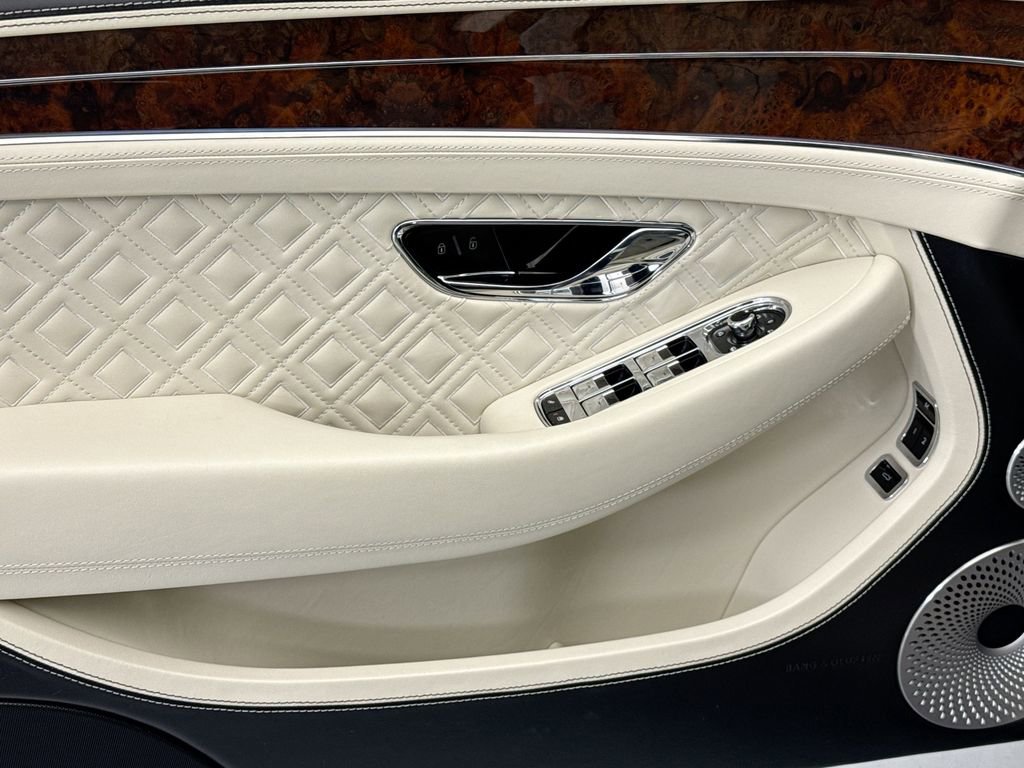 Used 2022 Bentley Continental GT AWD/4WD image 22