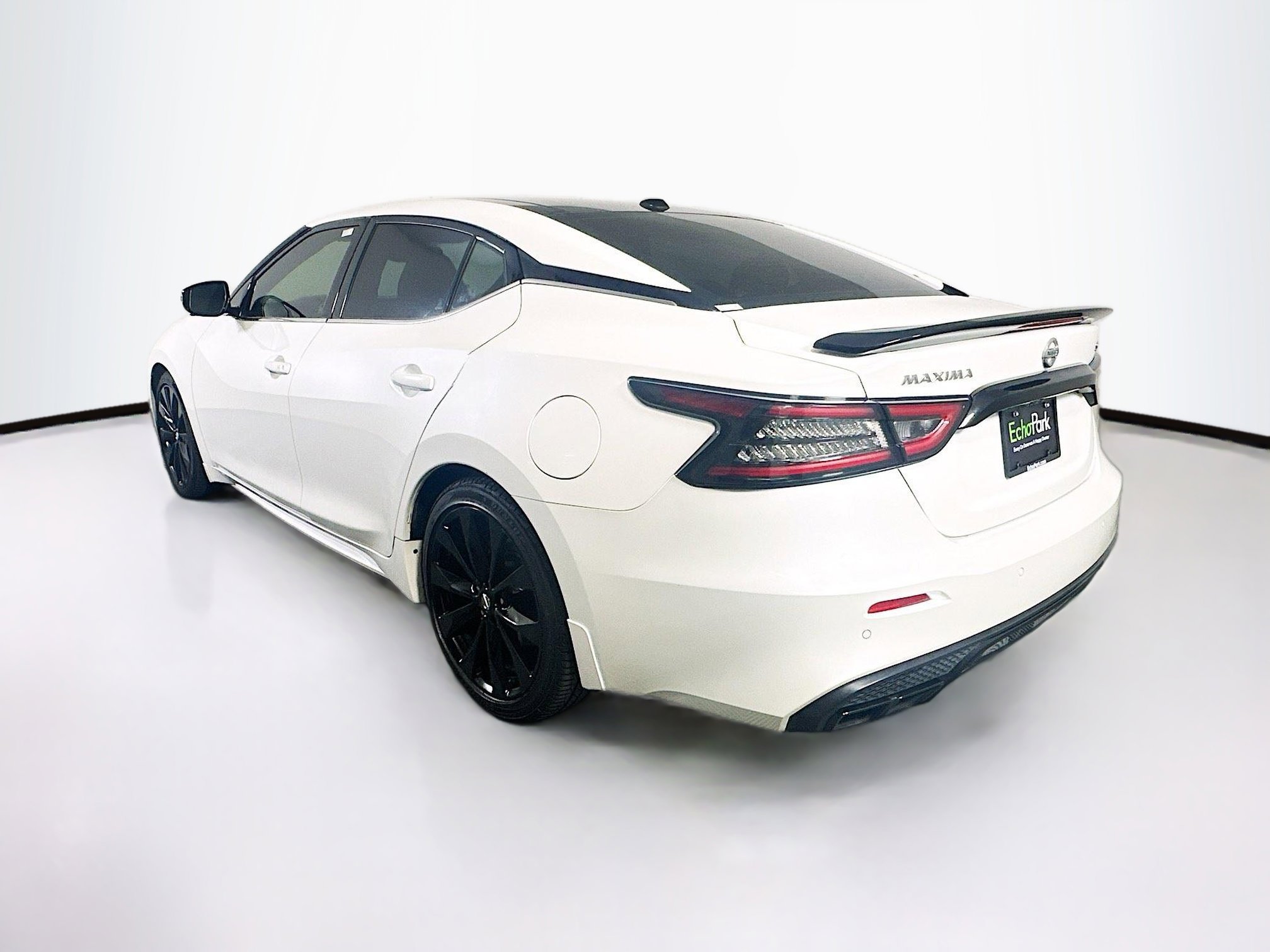 Used 2021 Nissan Maxima SR w/ Sport Mat Group image 5