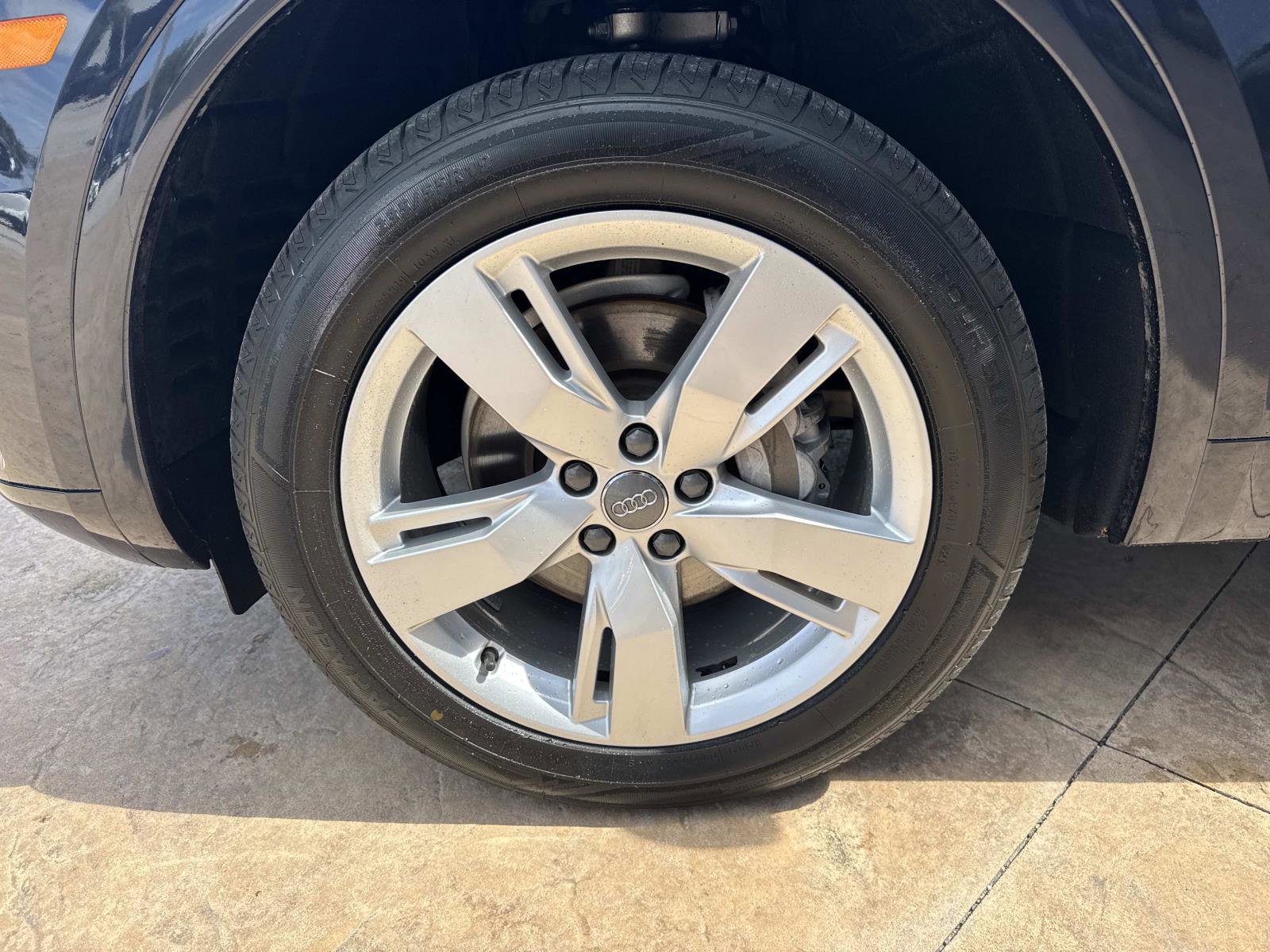 Used 2019 Audi Q5 2.0T Premium Plus w/ Premium Plus Package image 10