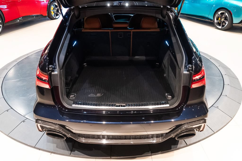 Used 2021 Audi RS 6 AWD/4WD image 18