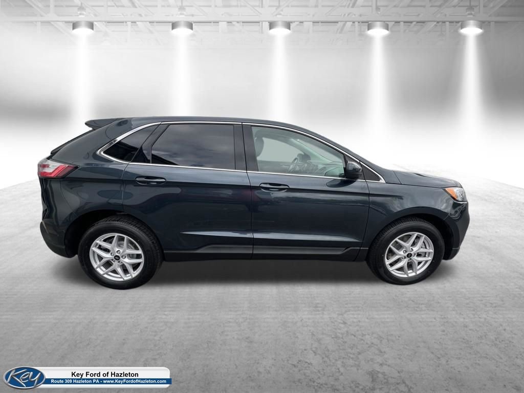 Certified 2023 Ford Edge SEL AWD/4WD image 9
