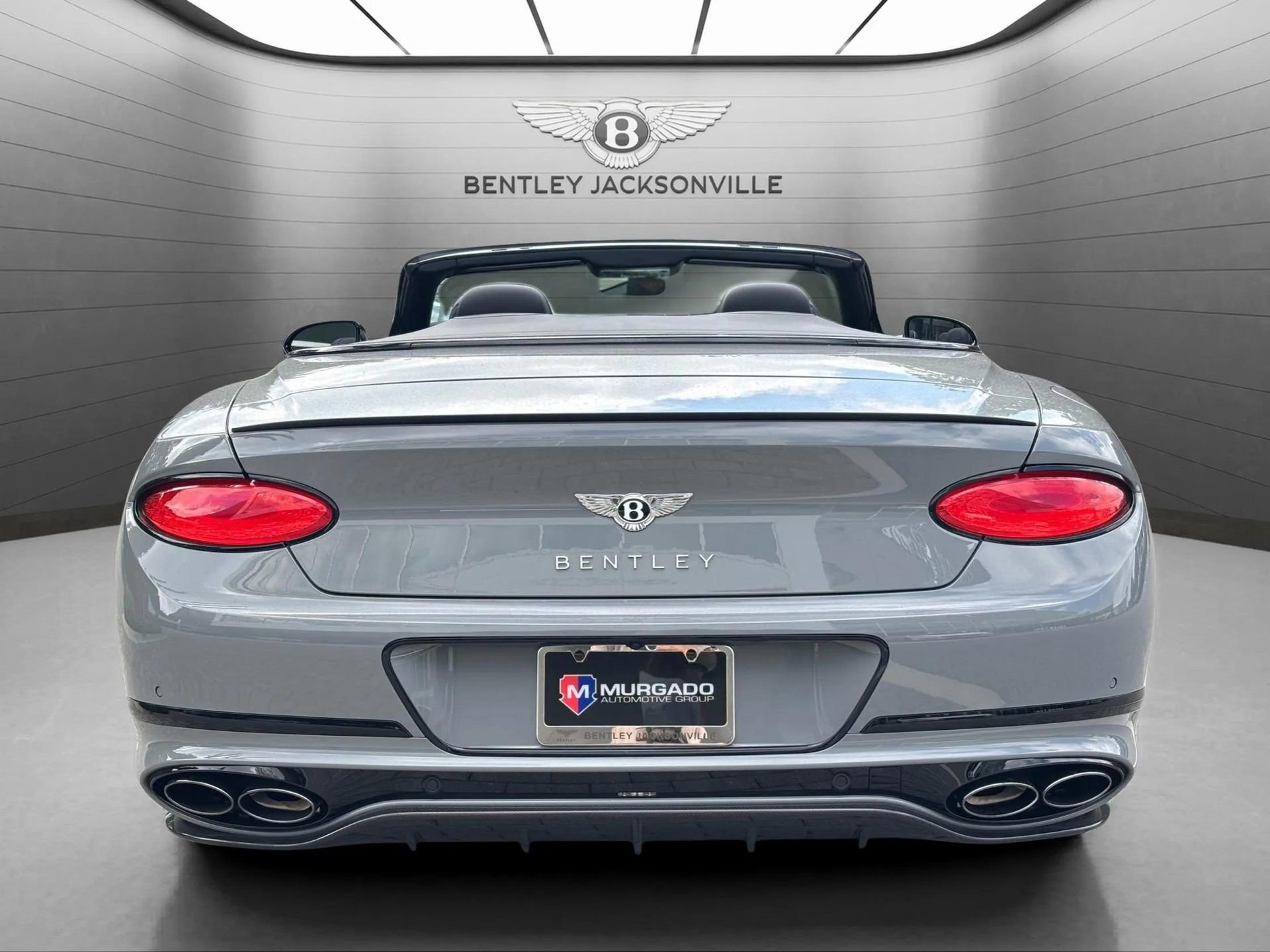 Used 2024 Bentley Continental GT image 22