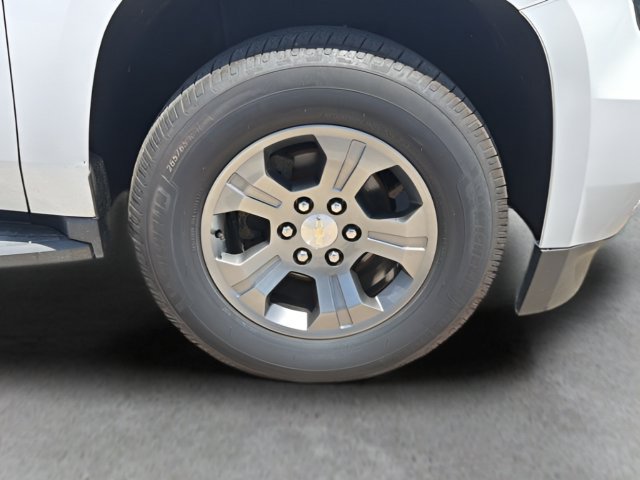 Used 2019 Chevrolet Tahoe LS AWD/4WD image 9