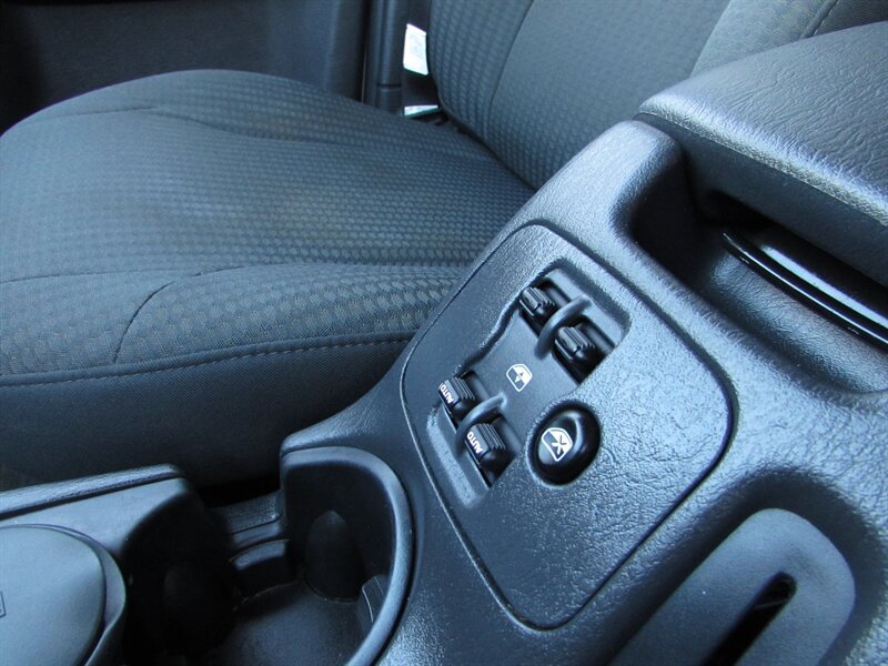 Used 2004 Jeep Liberty Sport w/ PWR Convenience Group AWD/4WD image 20