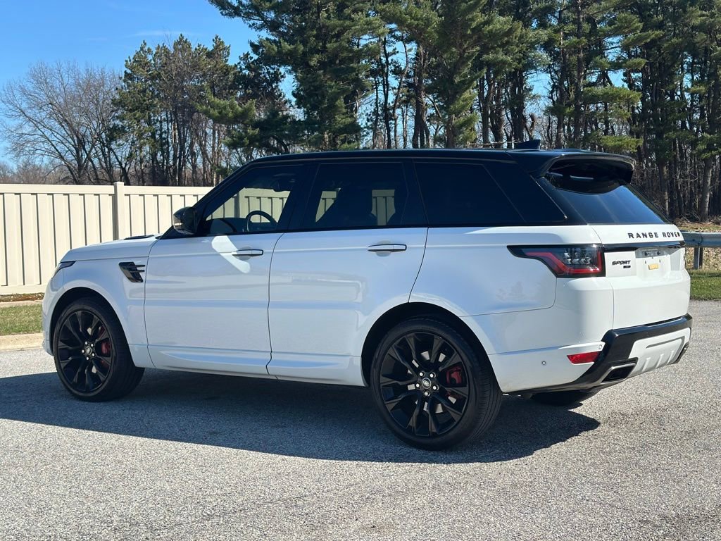 Used 2022 Land Rover Range Rover Sport HST image 5