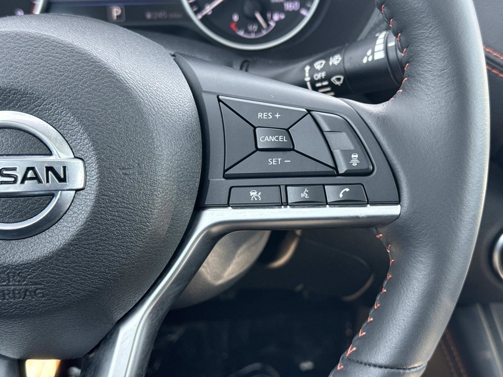 Used 2023 Nissan Sentra SR w/ SR Premium Package image 8