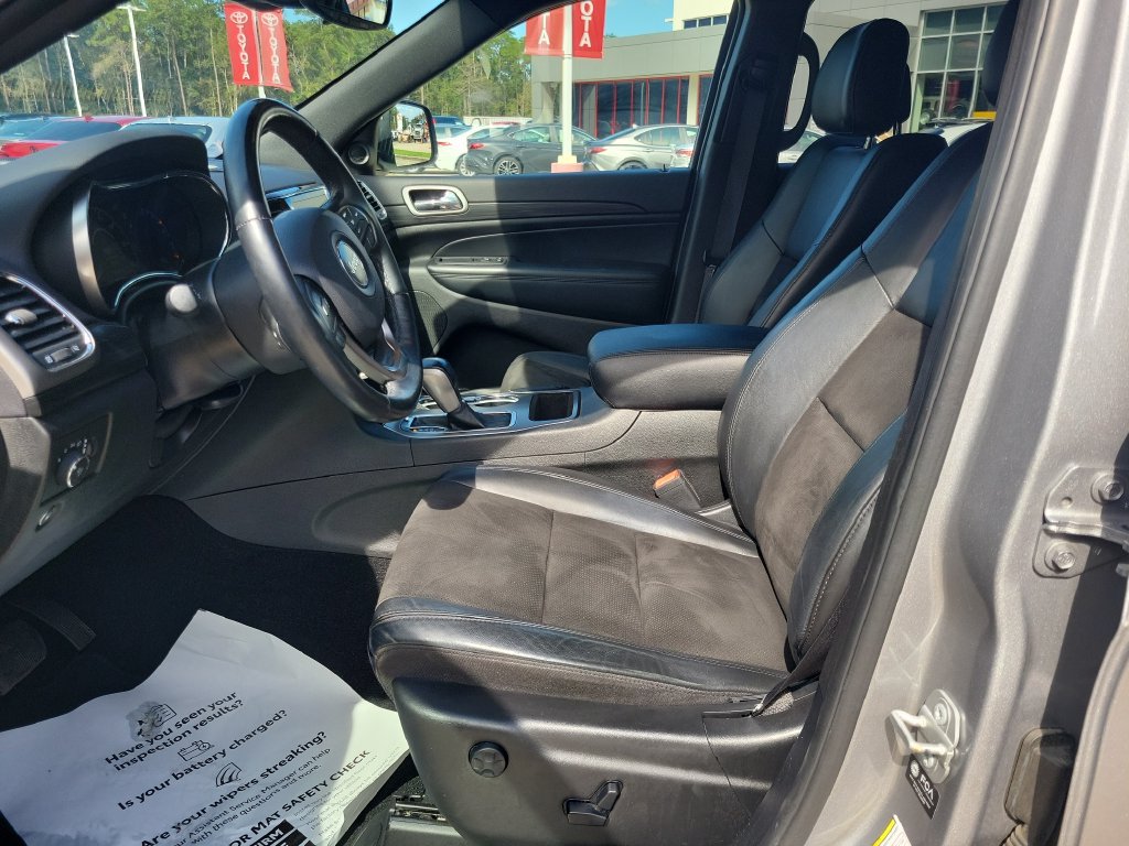 Used 2021 Jeep Grand Cherokee Laredo X RWD image 16