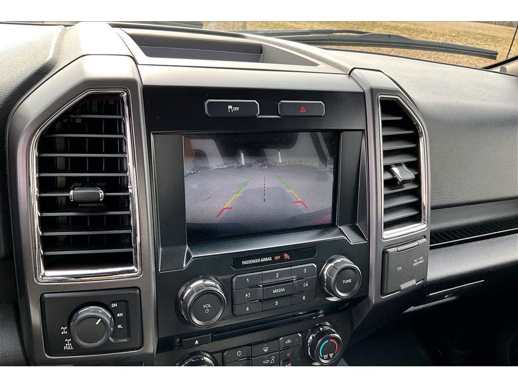 Used 2016 Ford F150 XLT w/ Equipment Group 302A Luxury image 22