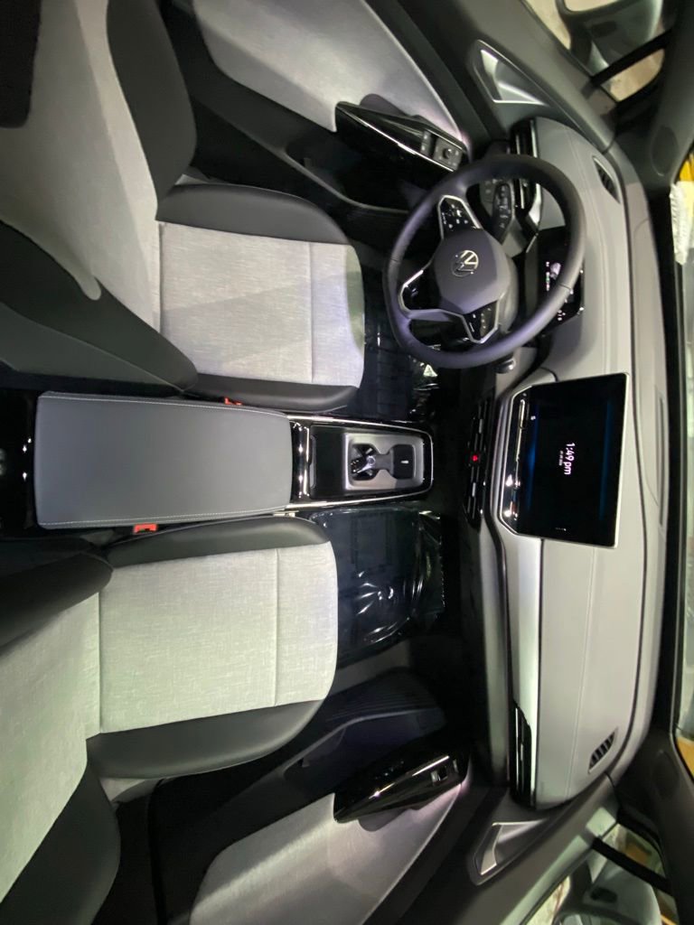New 2026 Volkswagen ID.4 Pro AWD/4WD image 10
