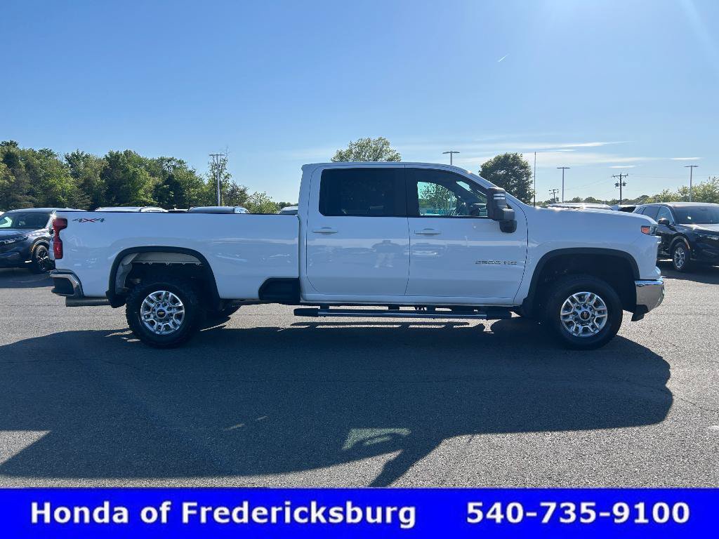 Used 2025 Chevrolet Silverado 2500 LT w/ Safety Package AWD/4WD image 7