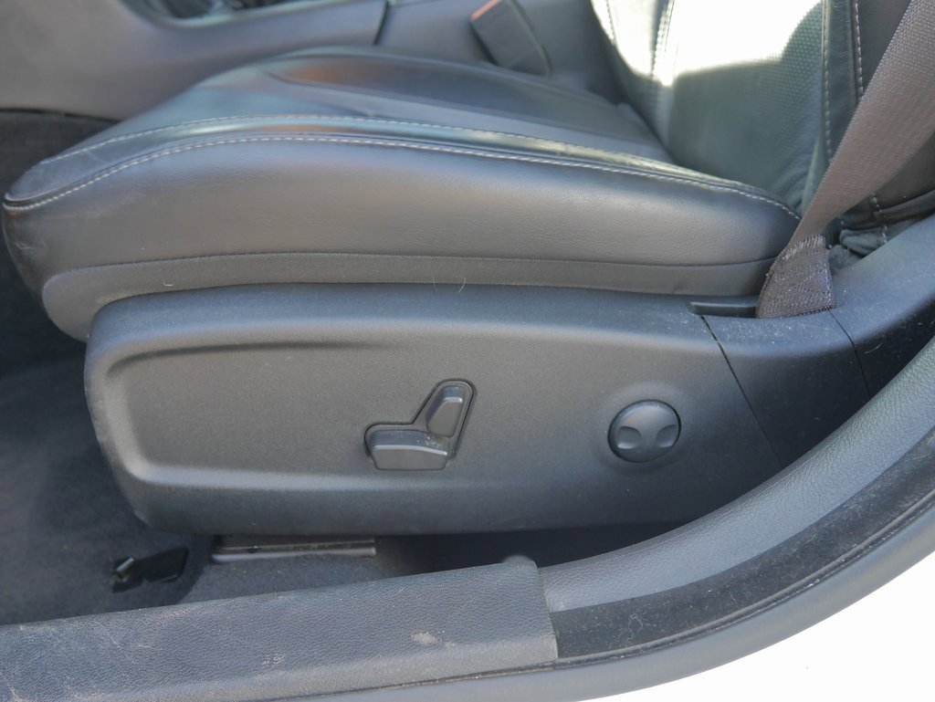 Used 2022 Dodge Charger SXT w/ Plus Group image 21