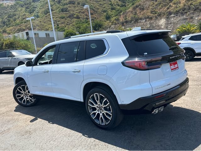 New 2026 GMC Acadia Denali Ultimate w/ LPO, Floor Liner Package AWD/4WD image 3