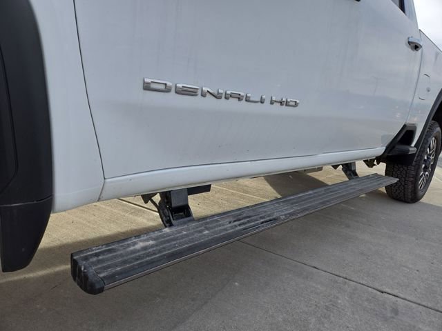 Used 2022 GMC Sierra 2500 Denali w/ Denali Ultimate Package image 9
