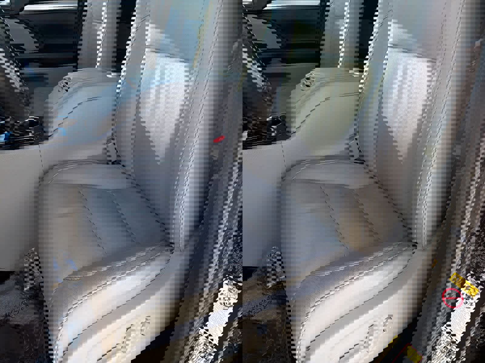 Used 2017 Toyota Highlander XLE image 17