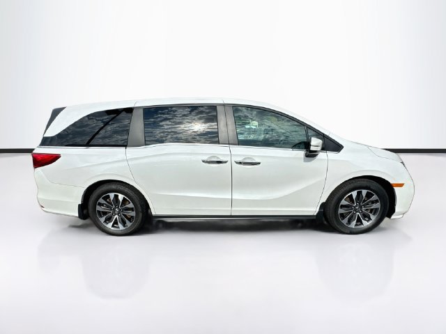 Certified 2024 Honda Odyssey EX-L image 10