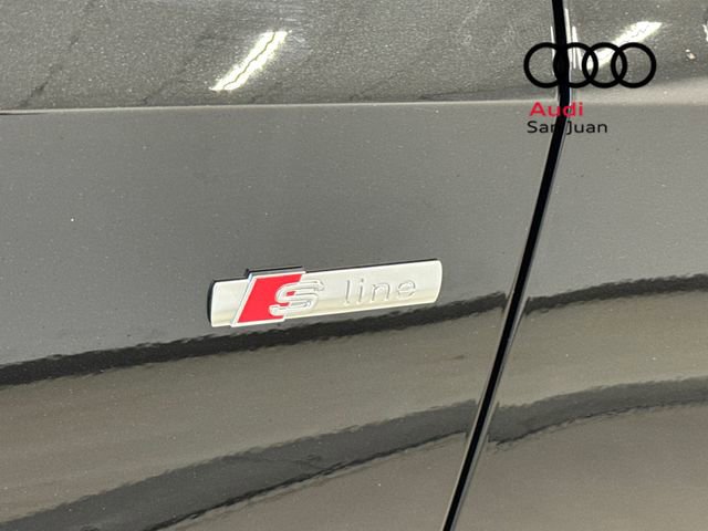 Used 2025 Audi Q3 2.0T Premium w/ Convenience Package image 8