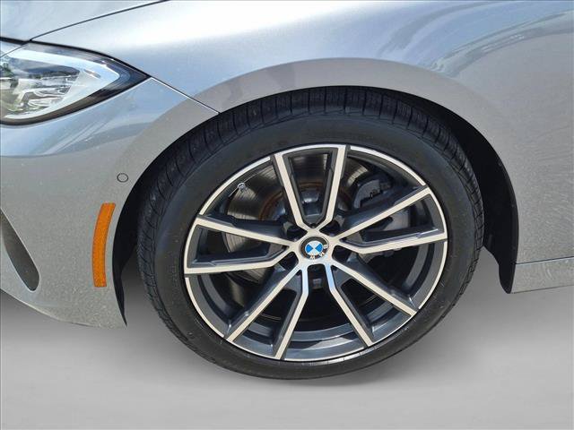 Used 2024 BMW 430i Coupe w/ Convenience Package RWD image 25