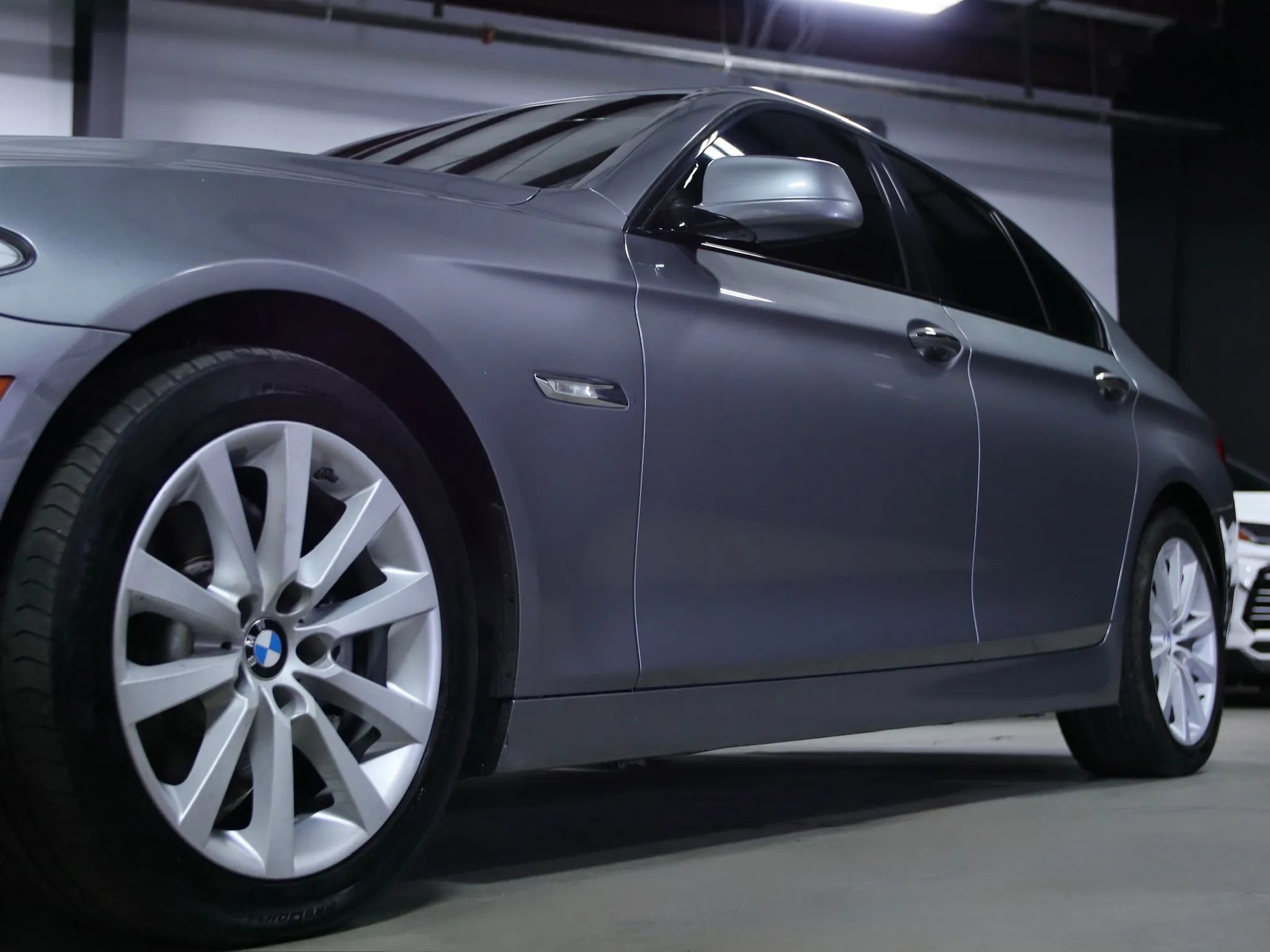 Used 2012 BMW 528i Sedan image 6