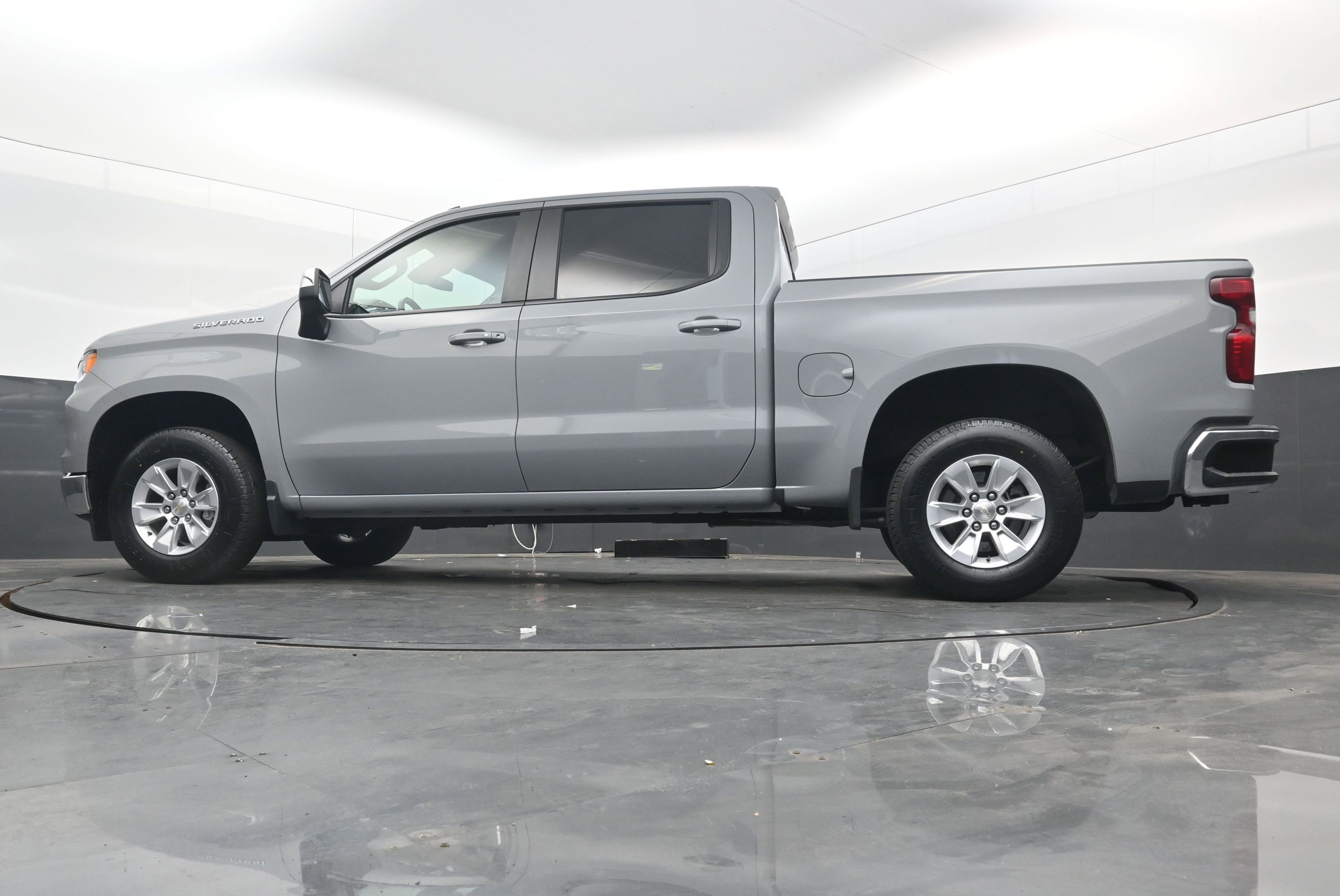 Used 2024 Chevrolet Silverado 1500 LT w/ Protection Package image 26