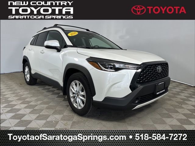 Used 2024 Toyota Corolla Cross LE AWD/4WD image 1