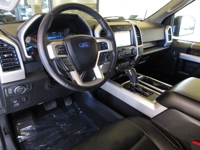 Used 2019 Ford F150 Lariat image 14
