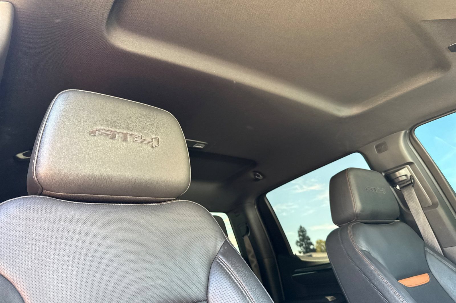 Used 2025 GMC Sierra 1500 AT4 AWD/4WD image 19